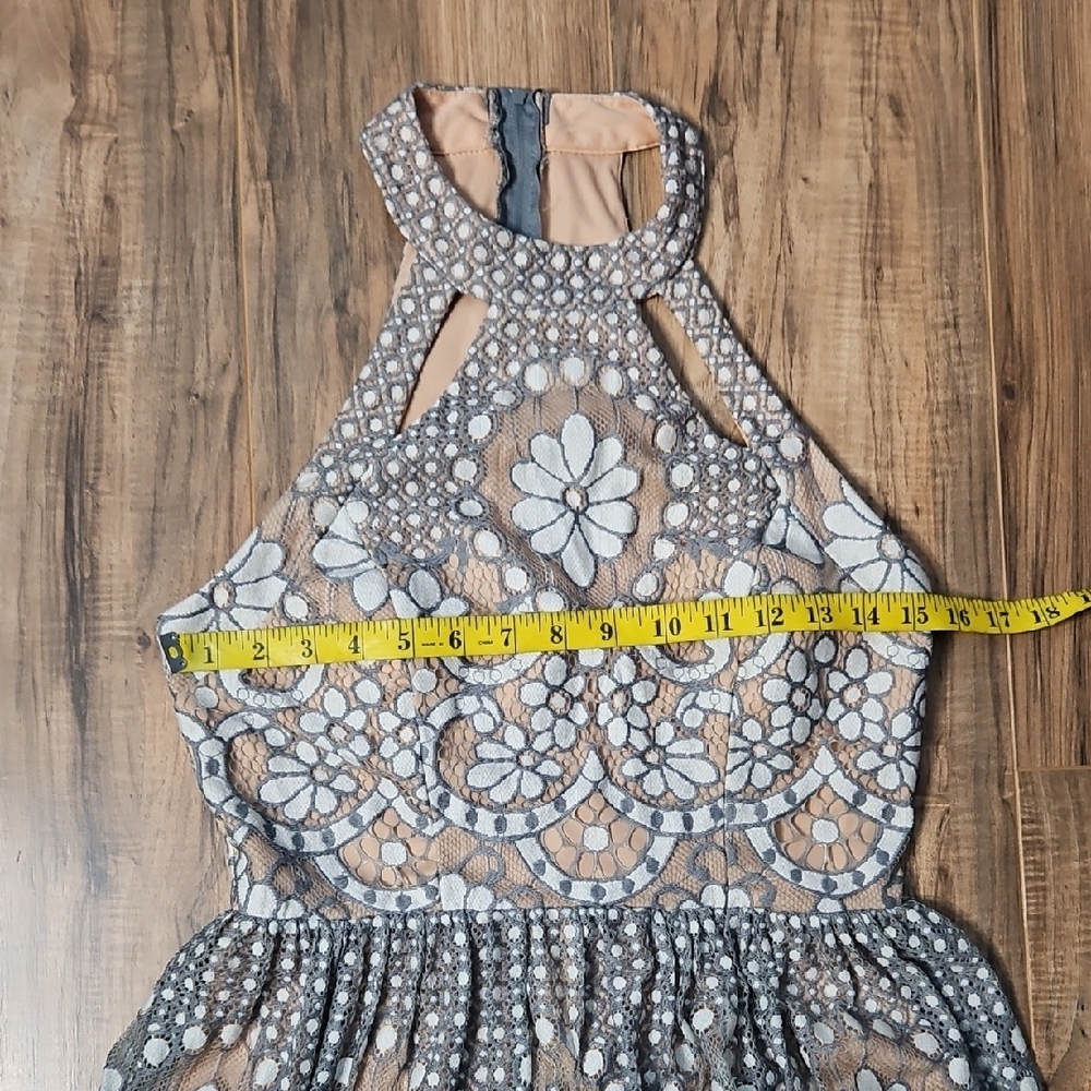 Jodi Kristopher Women's  Elegant Floral Lace Halter Dres Jrs 7 - Picture 10 of 13